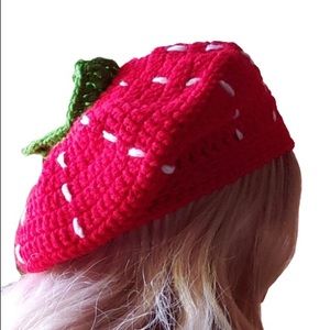 Crochet Strawberry Beret